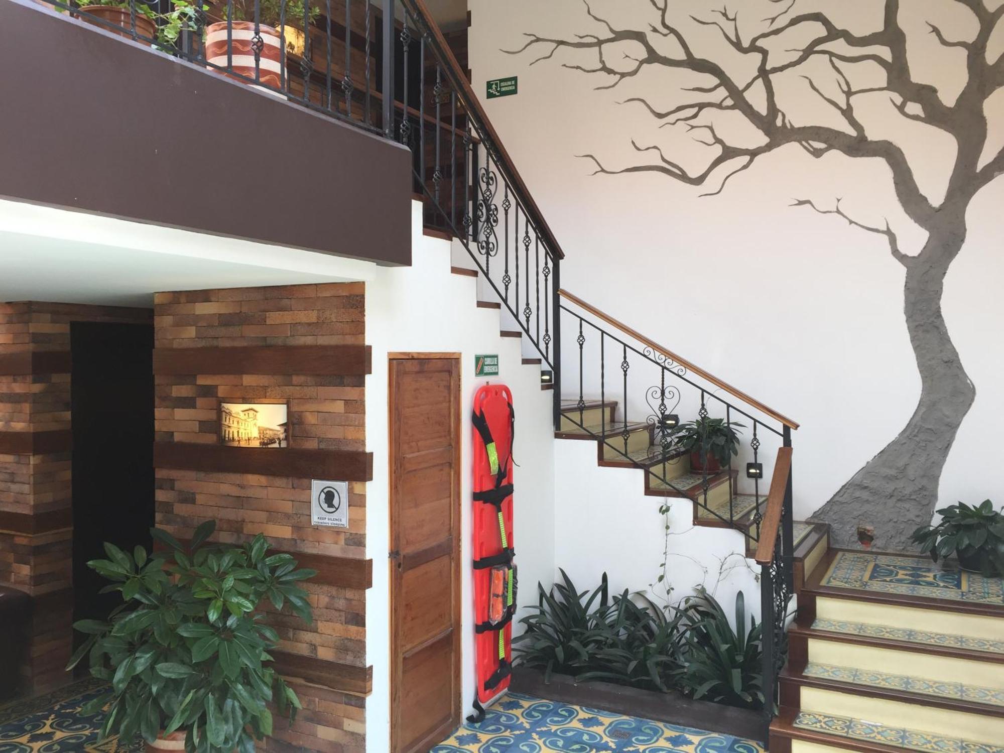 The Cranky Croc Hostel - Bogota — Photos 1